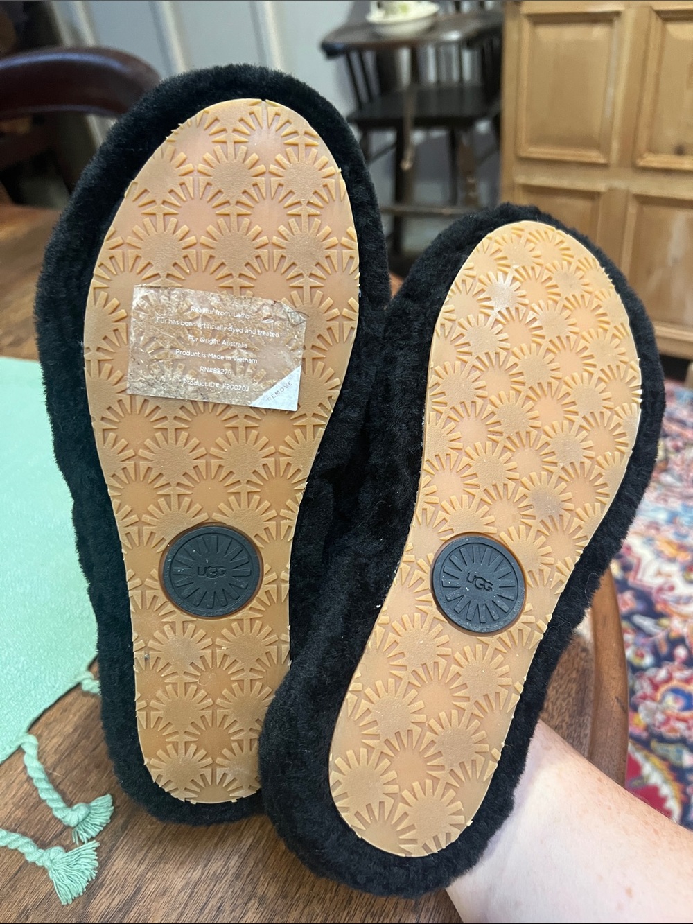 UGG Fluff Yeah Slides - Picture 7 of 7